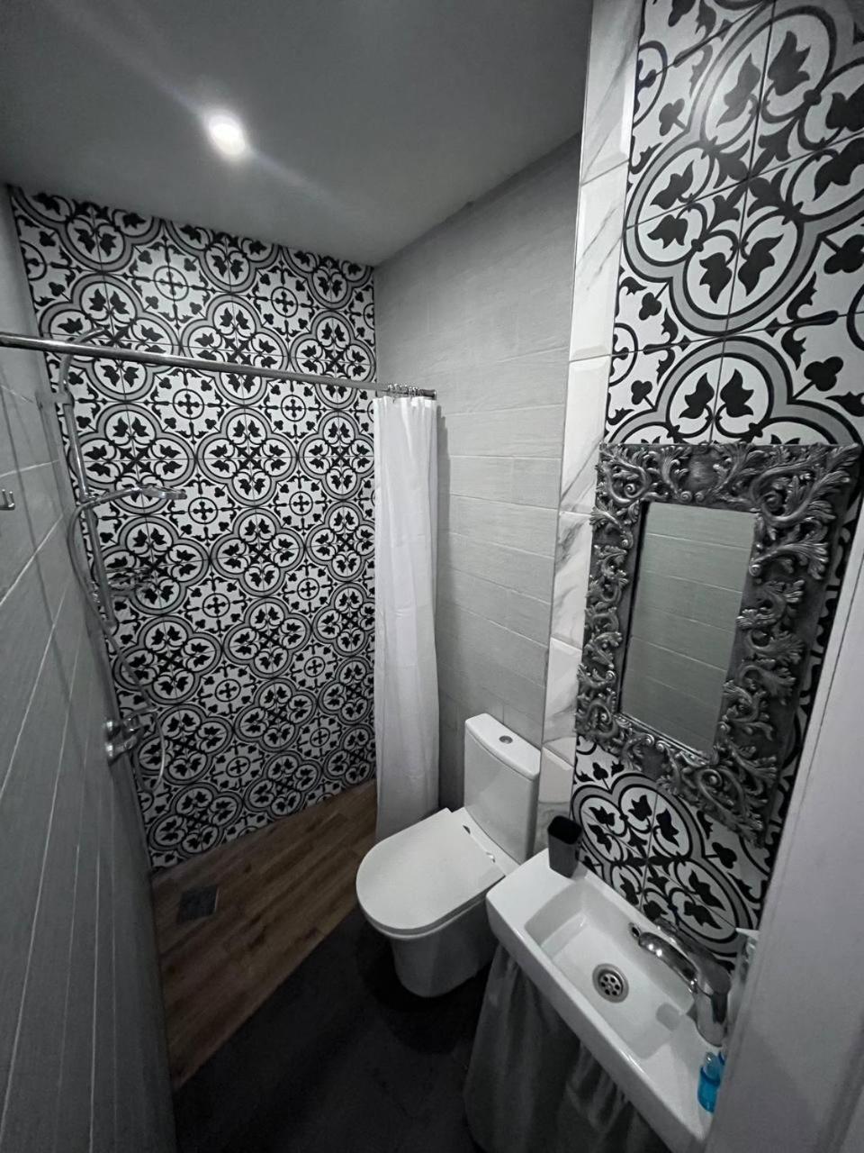 Hotel The Gallery Kiew Exterior foto